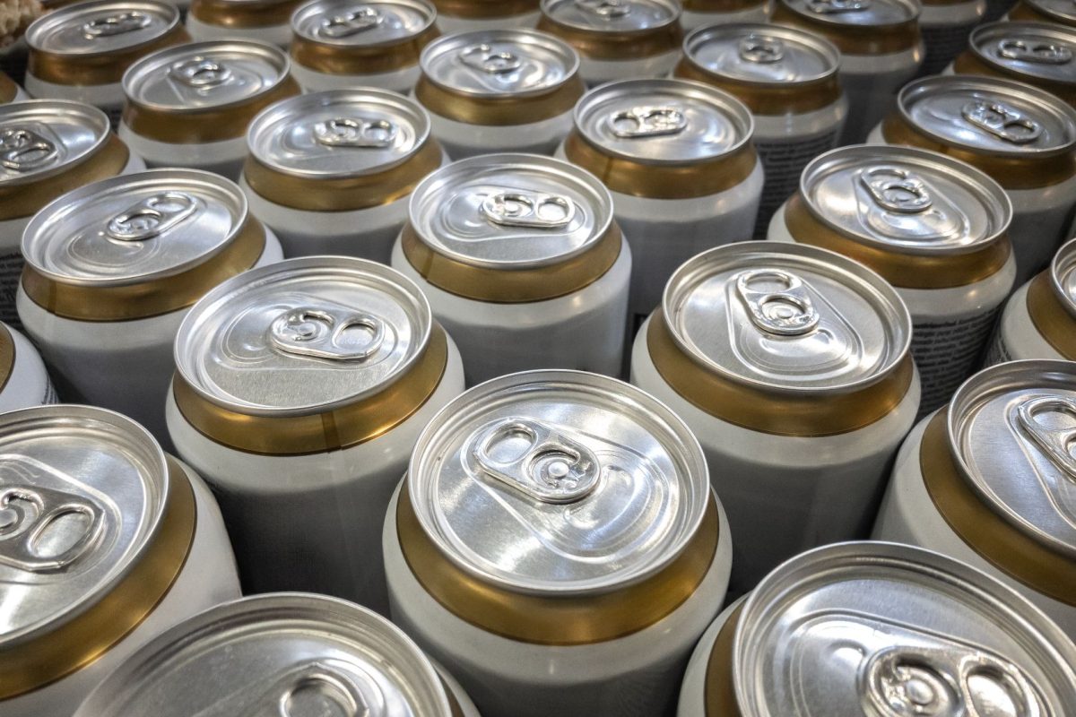 44 ezer doboz sört „szállított” egy Suzuki Swiftben, a NAV lebuktatta