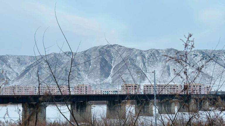 Putyin nagy bejelentése: Kínával és Észak-Koreával közös határokhoz vezető bekötőutakat építhetnek