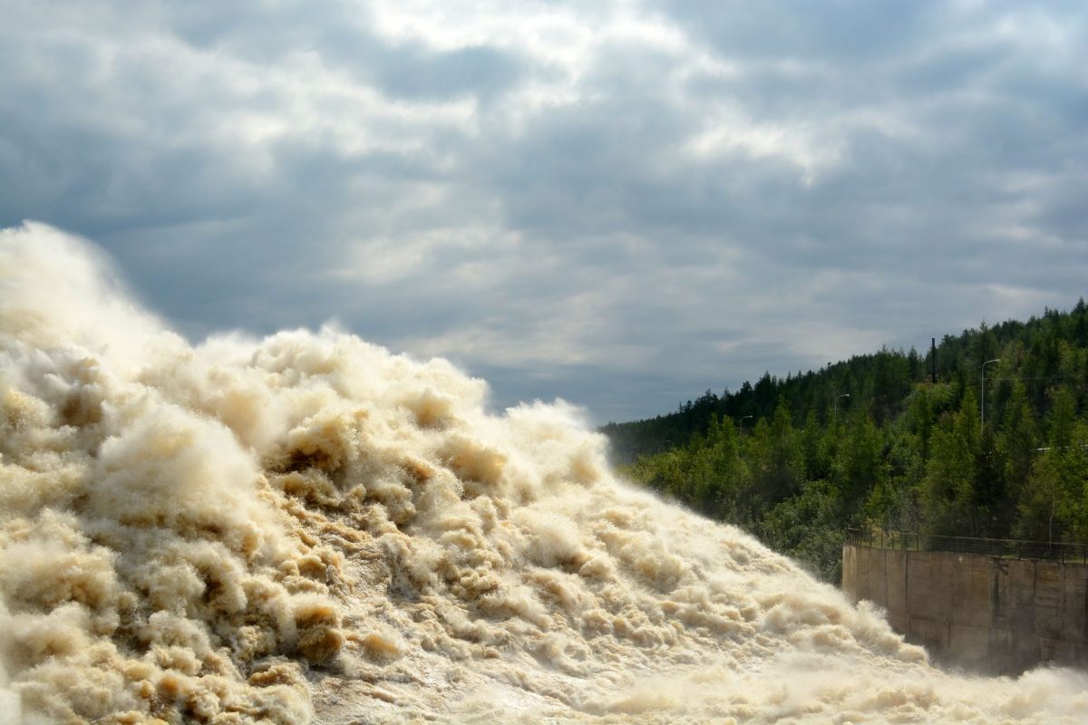 Cunami fenyegeti Oroszországot és Hawaiit a Kamcsatkai-félszigetnél történt földrengések után