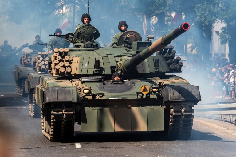 Lengyelország figyeli az oroszokat, és mindenre felkészülnek