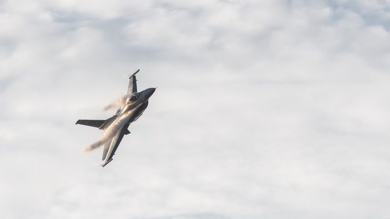 A NATO felszólította az országokat, vásároljanak még több amerikai fegyvert Ukrajnának