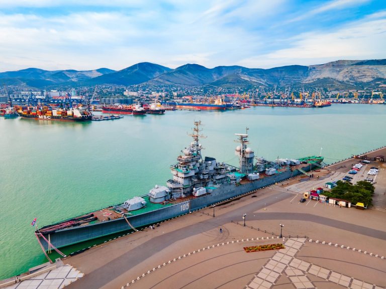 Orosz elnöki tanácsadó: nem zárható ki a Nyugat közvetlen támadása orosz hadihajók ellen