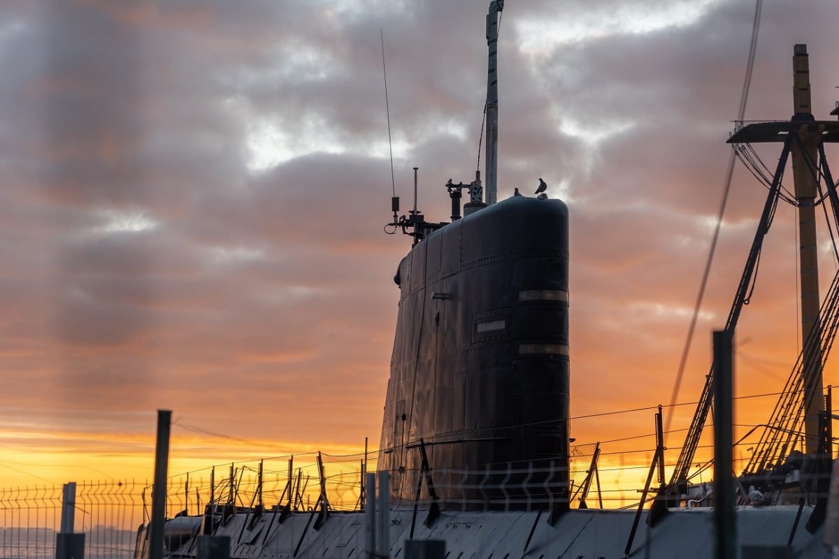 Üzenet az oroszoknak: váratlan helyszínen jelent meg az USA félelmetes nukleáris tengeralattjárója