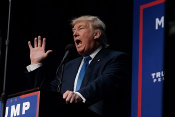 Nagy bejelentés jön hétfőn Oroszországról, Trump új irányvonalat ígér