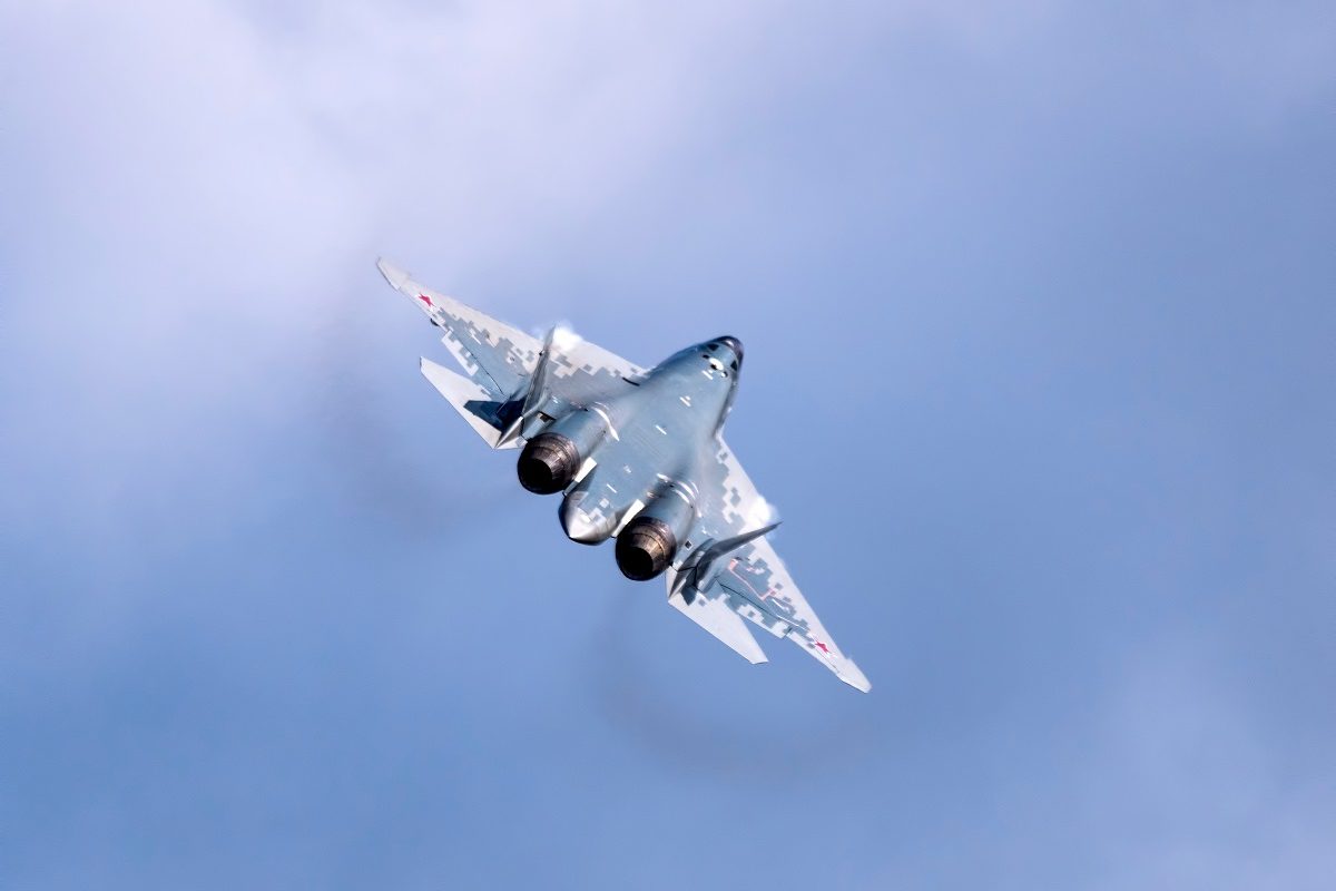 Zelenszkij erőteljesen győzködi az amerikaiakat, hogy 500 százalékos vámot vessenek ki az oroszokra