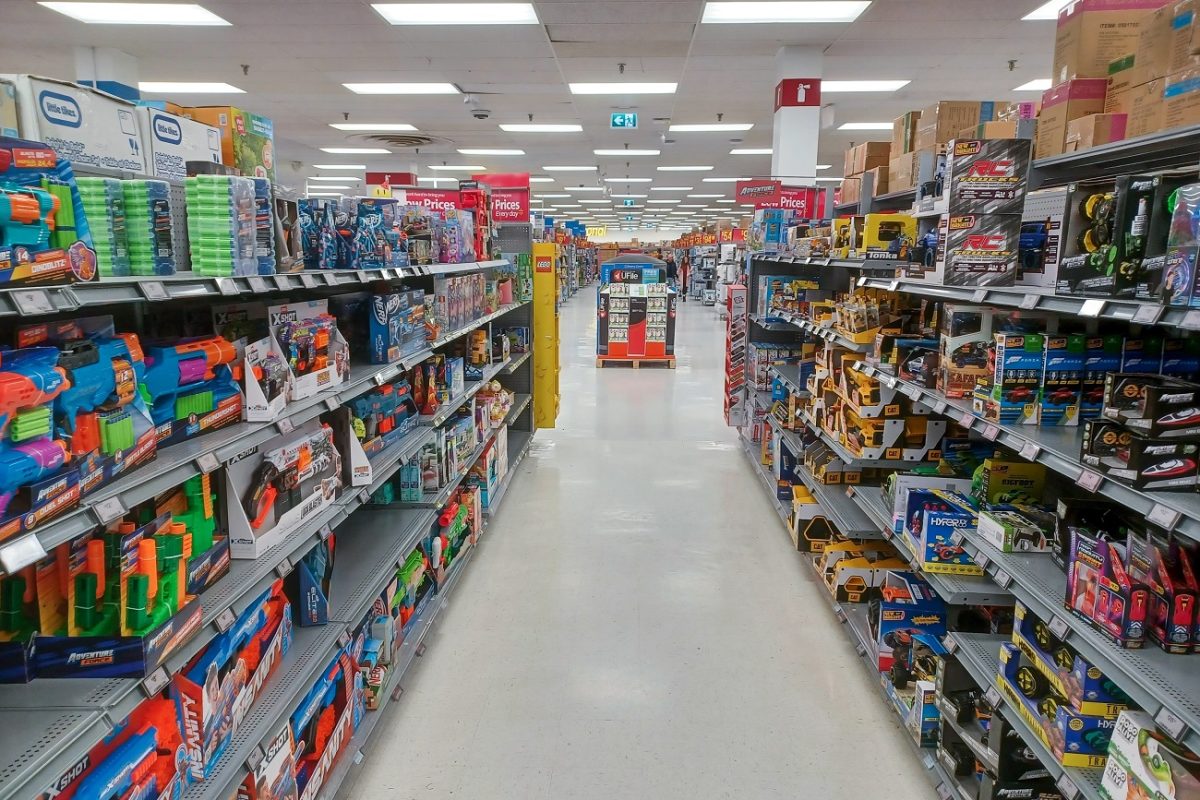 Tömeges késes támadás történt egy nagy amerikai áruházban, megérkezett az FBI