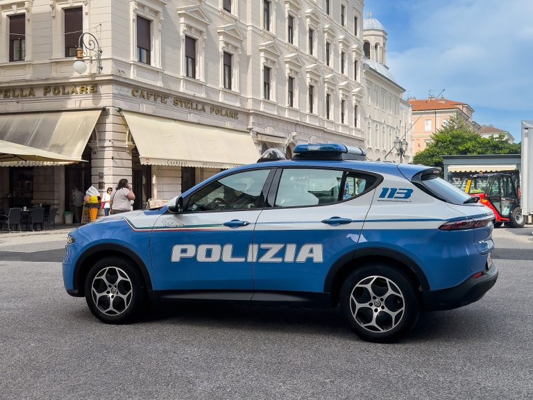 Brutális és aljas módon végeztek a hős olasz nyomozókutyával, Meloni is reagált