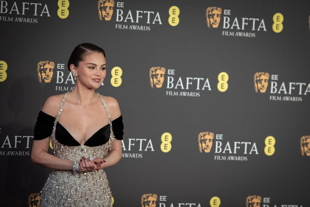 Selena Gomez emelte a tétet, minden eddiginél vonzóbb