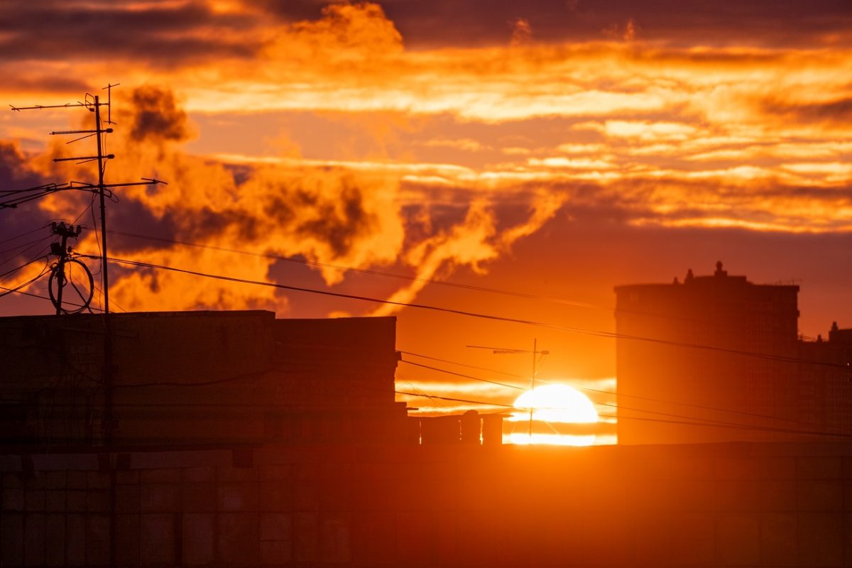 Tombol a nyári forróság, 12 vármegyére narancs riasztás érvényes