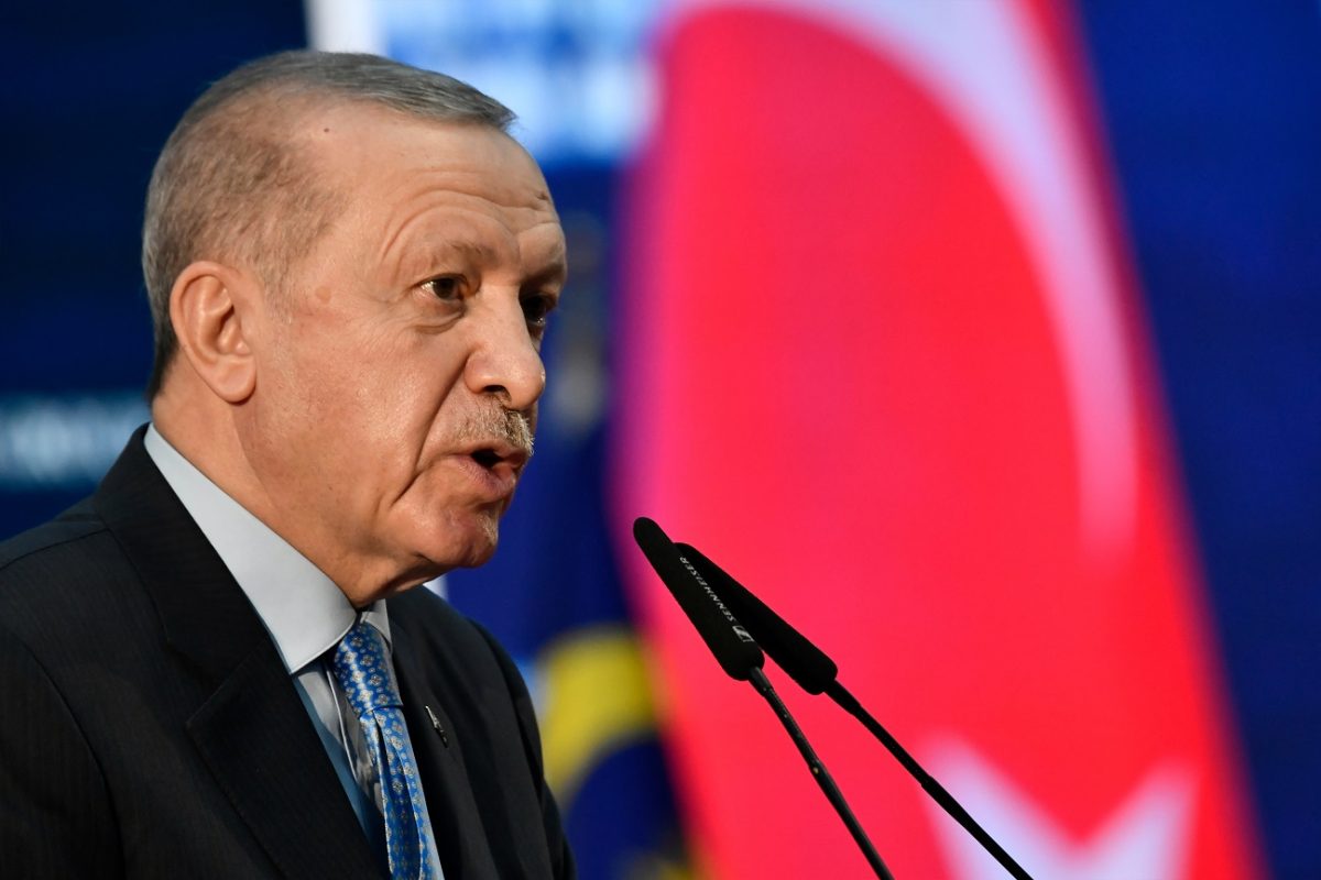 Erdogan már intézi a Trump-Putyin csúcstalálkozót Törökországban