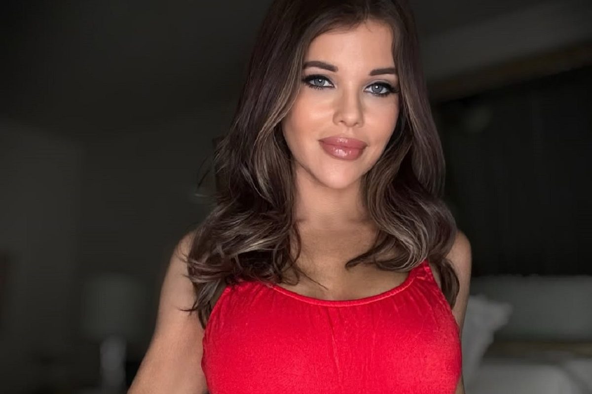 57 évesen férfiak millióit kergeti őrületbe a Baywatch sztárja