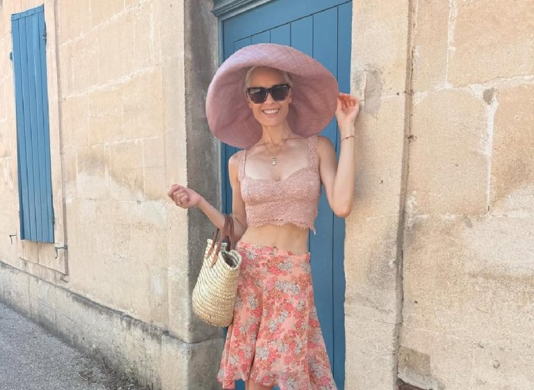 Orosz Barbara rendkívül szexi bikinis fotója több mint beszédes