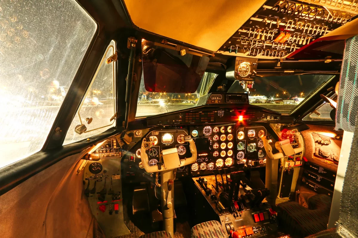 Egészen egyedi élményt kínál a repülőtér éjszakája