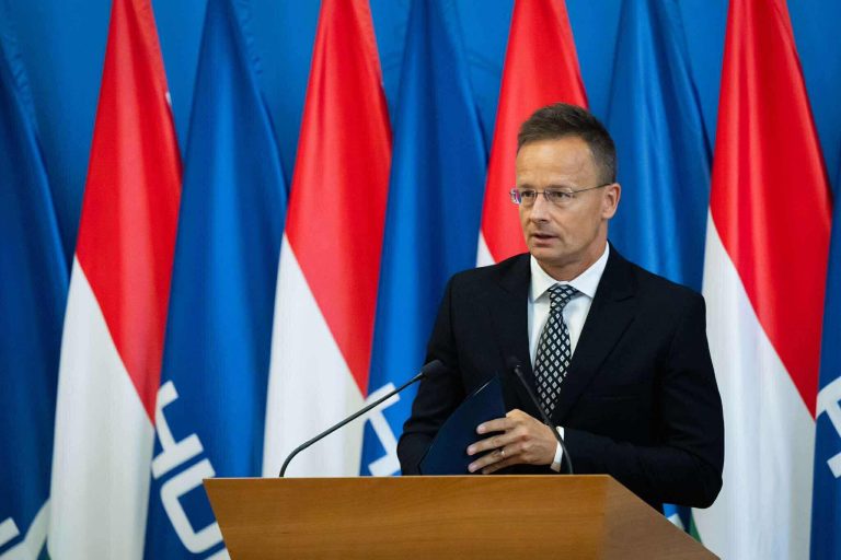 Szijjártó Péter nagy bejelentést tett szerda délután a Barátság kőolajvezetéket ért támadásról
