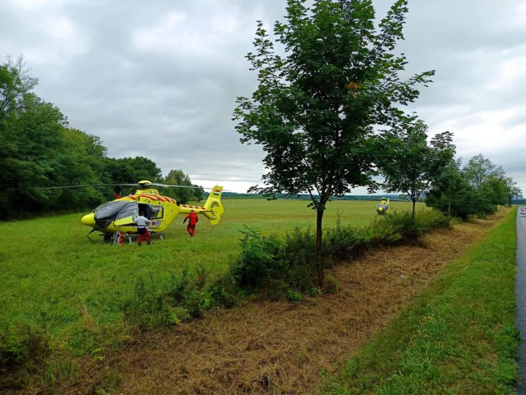 Olyan súlyos autóbaleset történt vasárnap délután, hogy két mentőhelikoptert is küldtek