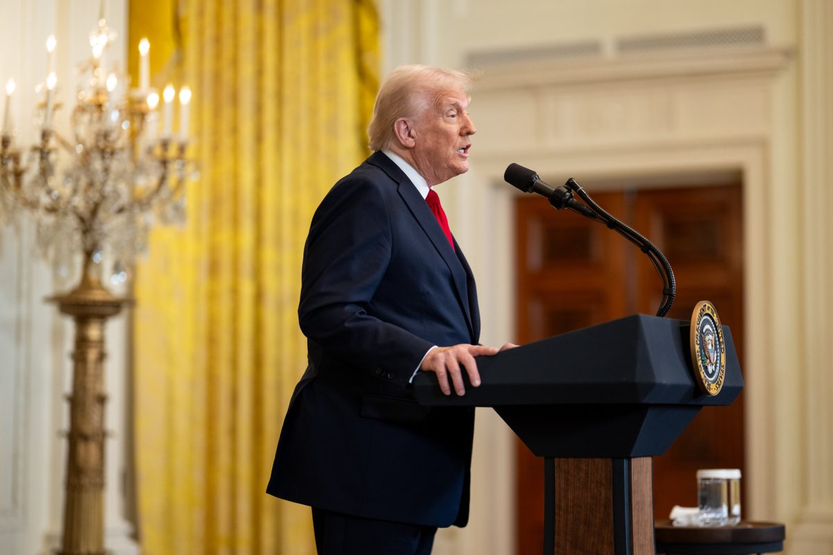 Trump még ma felhívja Putyint a történtek miatt