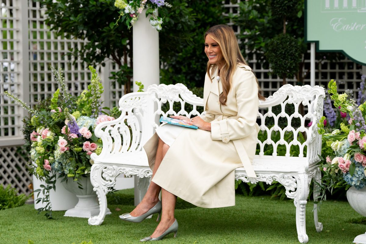 Titokzatos levelet kapott Donald Trump felesége