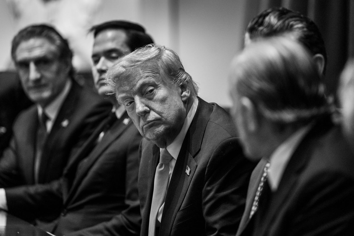 Trump bejelentette, be fogja tenni egy szobába az orosz és az ukrán elnököt