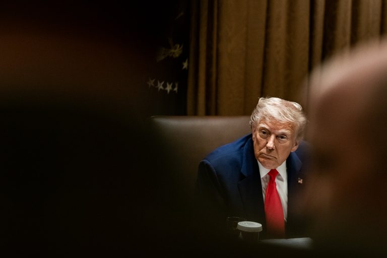 Trump akár nagyon rosszul is kijöhet a Putyin-találkozóból