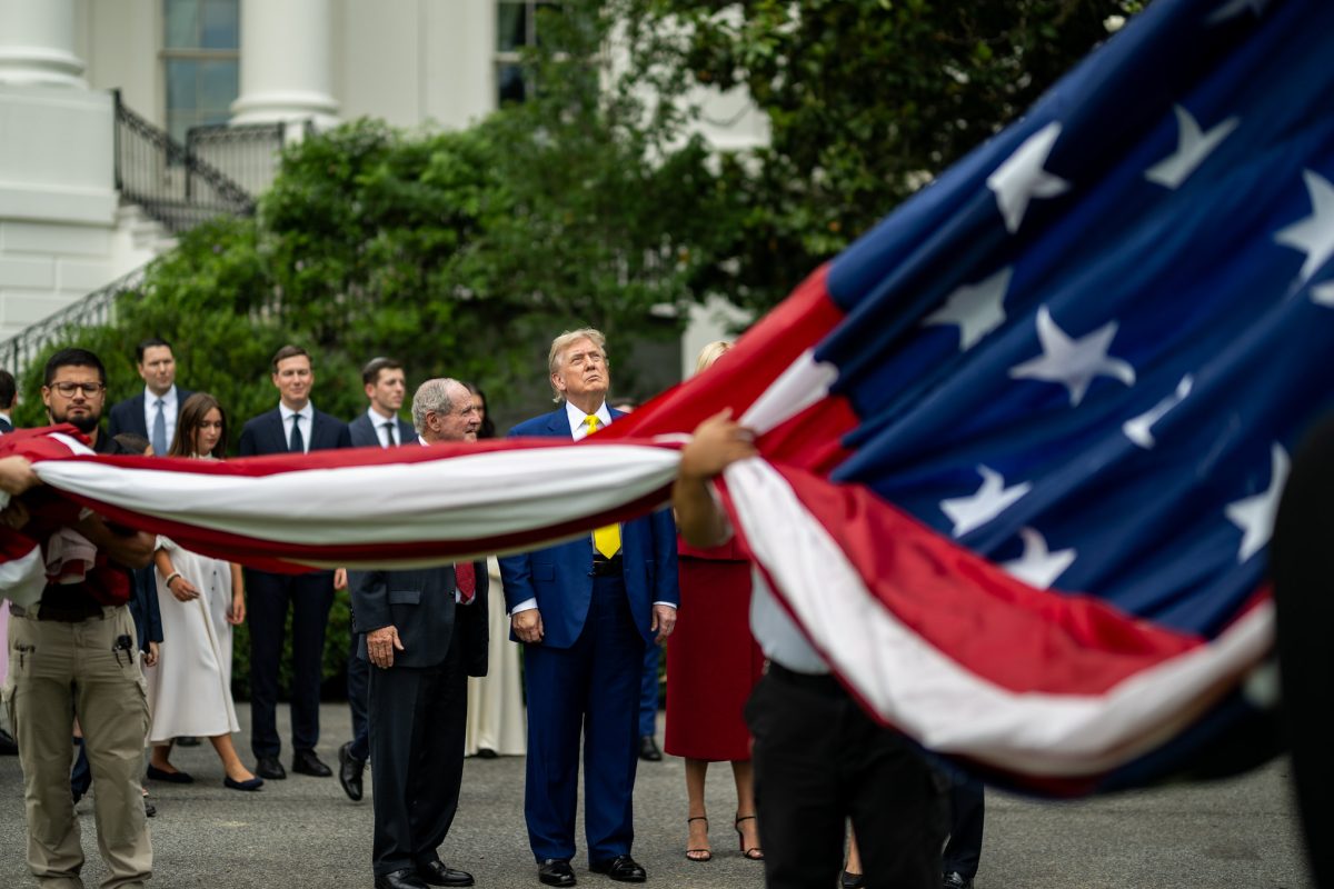 Itt az újabb nagy fordulat – Trump magával viheti Putyin elé Zelenszkijt