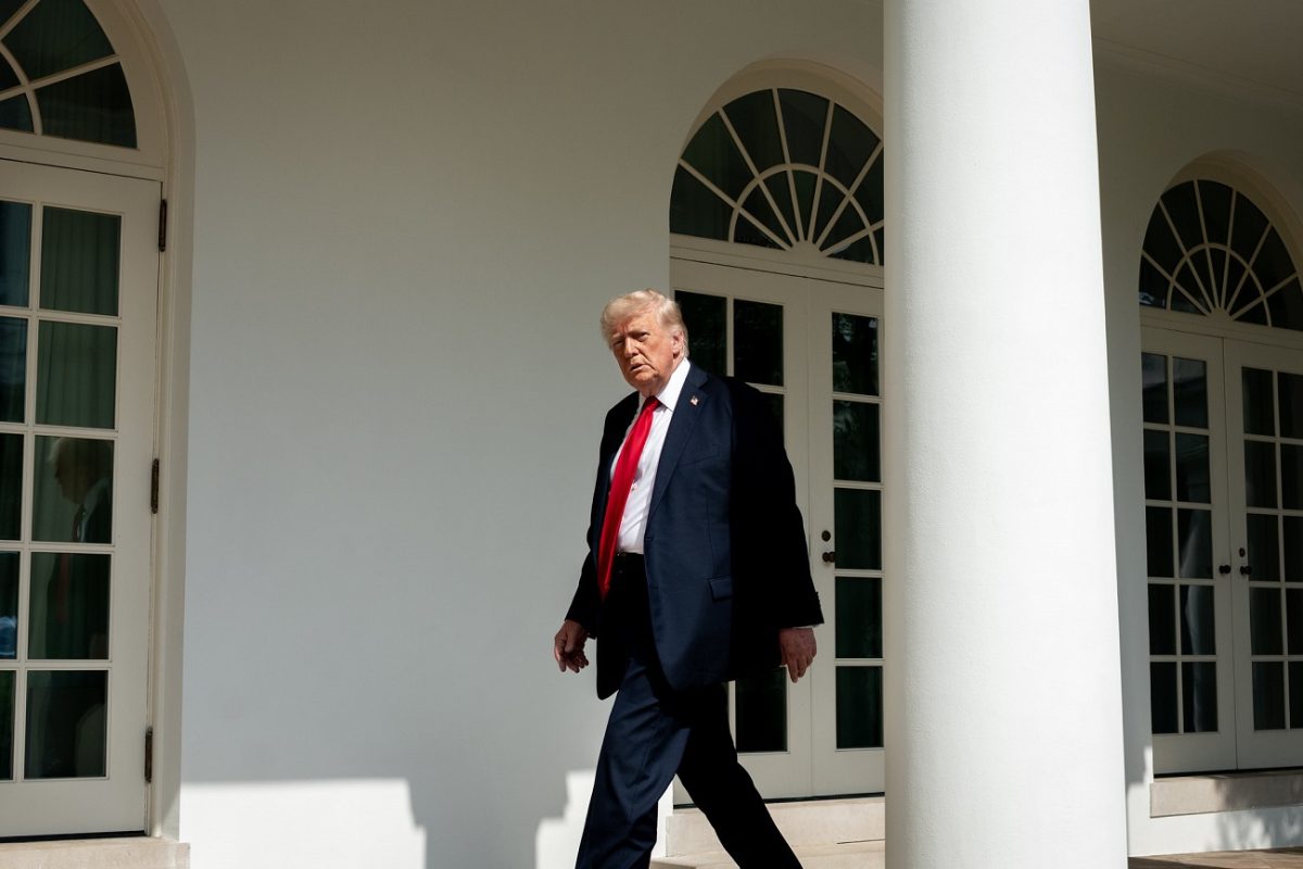 Trump egyre jobban izzad Putyin miatt, aki egyértelműen nyerésre áll