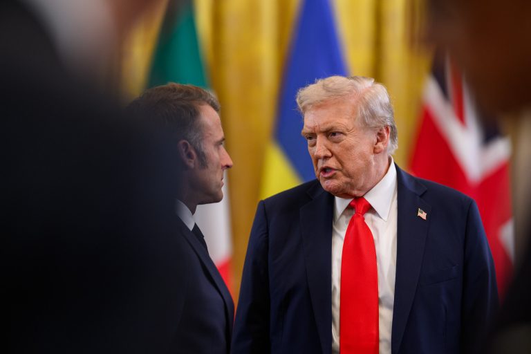 Trump két hetet adott Putyinnak és Zelenszkijnek