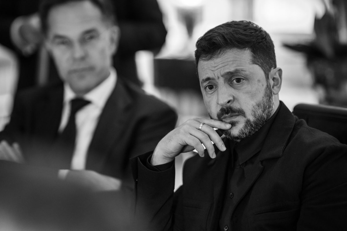 Zelenkszij hirtelen már előrehozott választásokat sürget