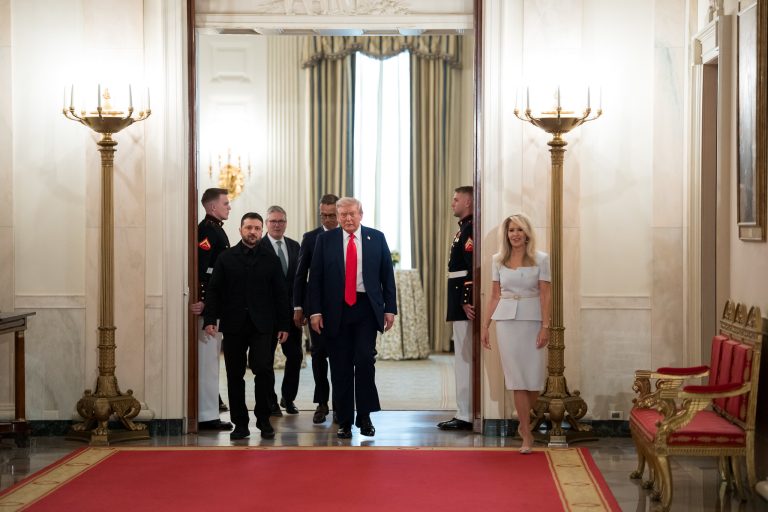 Trump tart attól, hogy balul sül el a Putyin-Zelenszkij találkozó