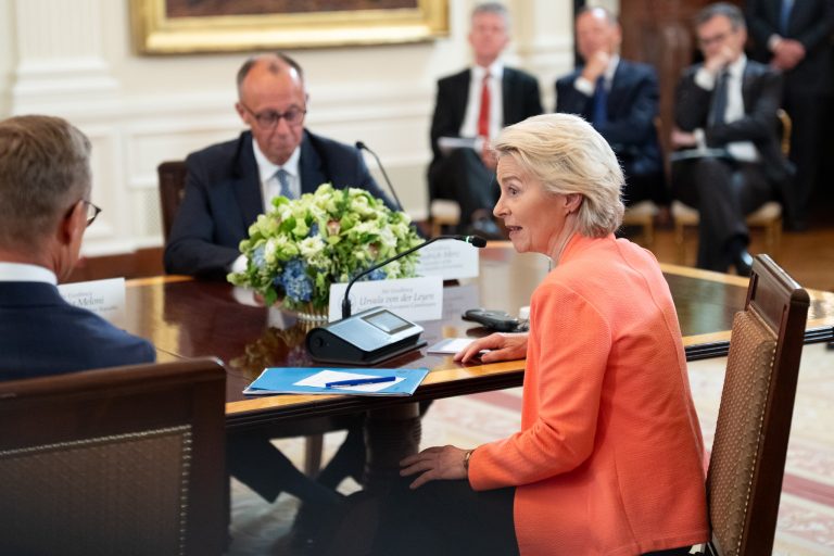 Ursula von der Leyen szerint Putyin egy ragadozó, aki már Európát támadja