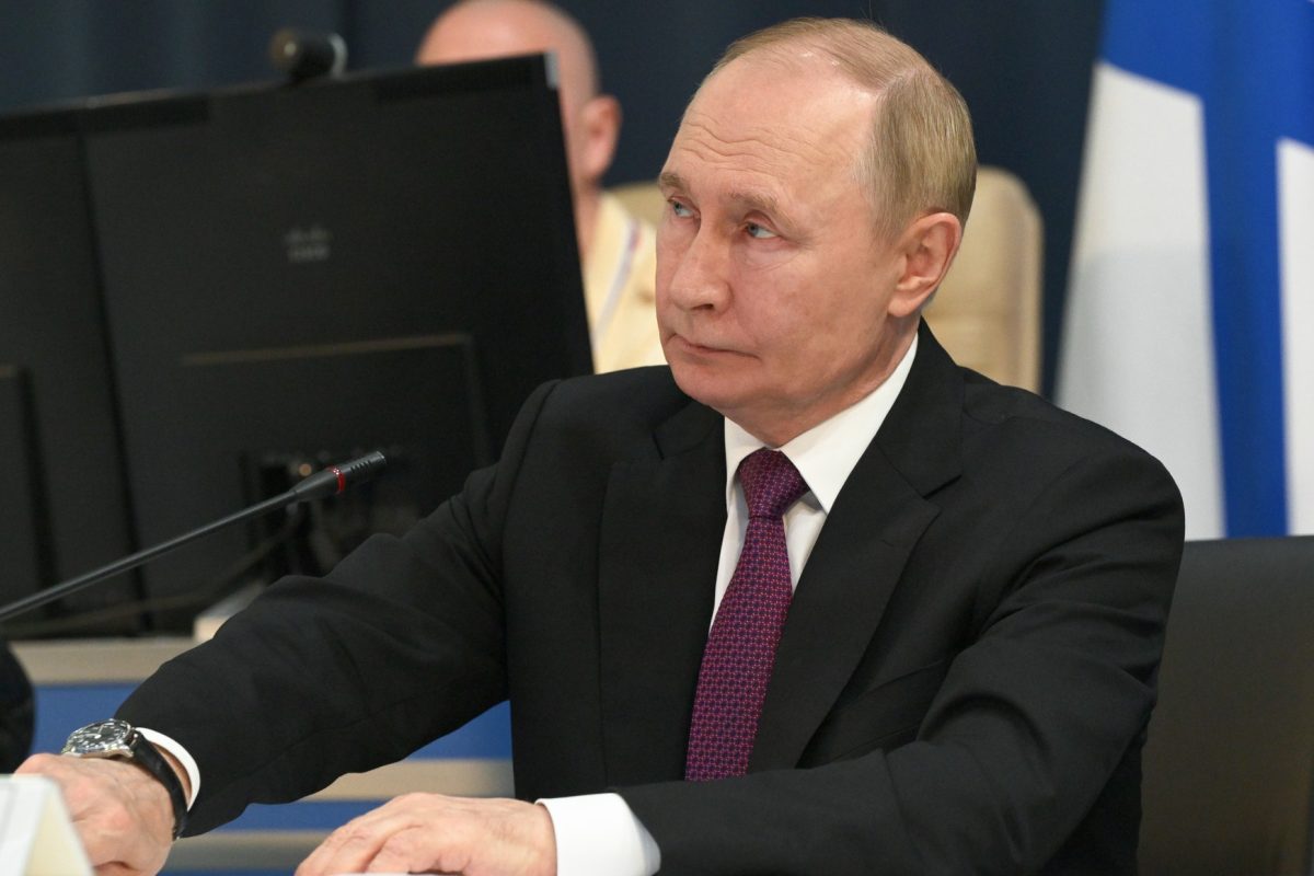 Összeállt a kép, Trump emiatt nem akarhatja keményen büntetni Putyint