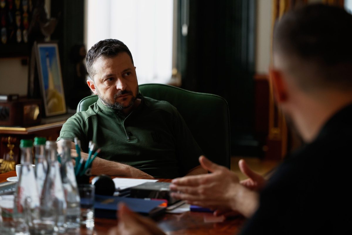 Videón Ukrajna óriási robbantásos támadása egy nagy orosz olajipari létesítménye ellen