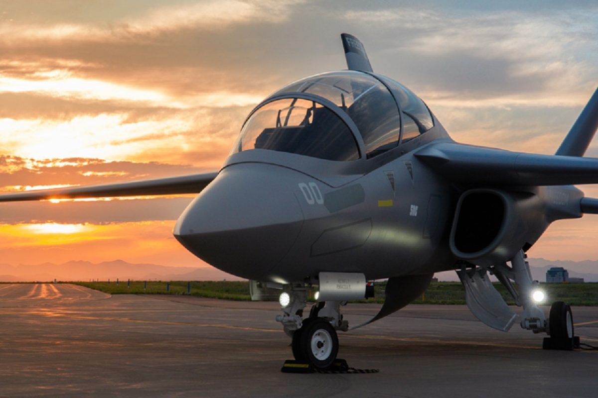 Ez lehet az amerikai haditengerészet új csúcsgépe, a pilóták álma
