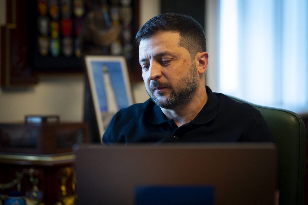 Zelenszkij nem engedi az ukrán katonáknak a kivonulást Donbasszból