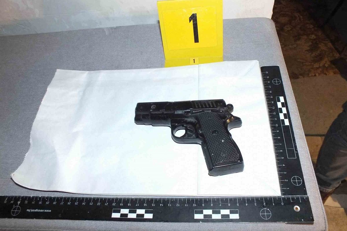 Nemrég szabadult a börtönből egy rendőrt fenyegető férfi, a TEK kommandósai mentek érte