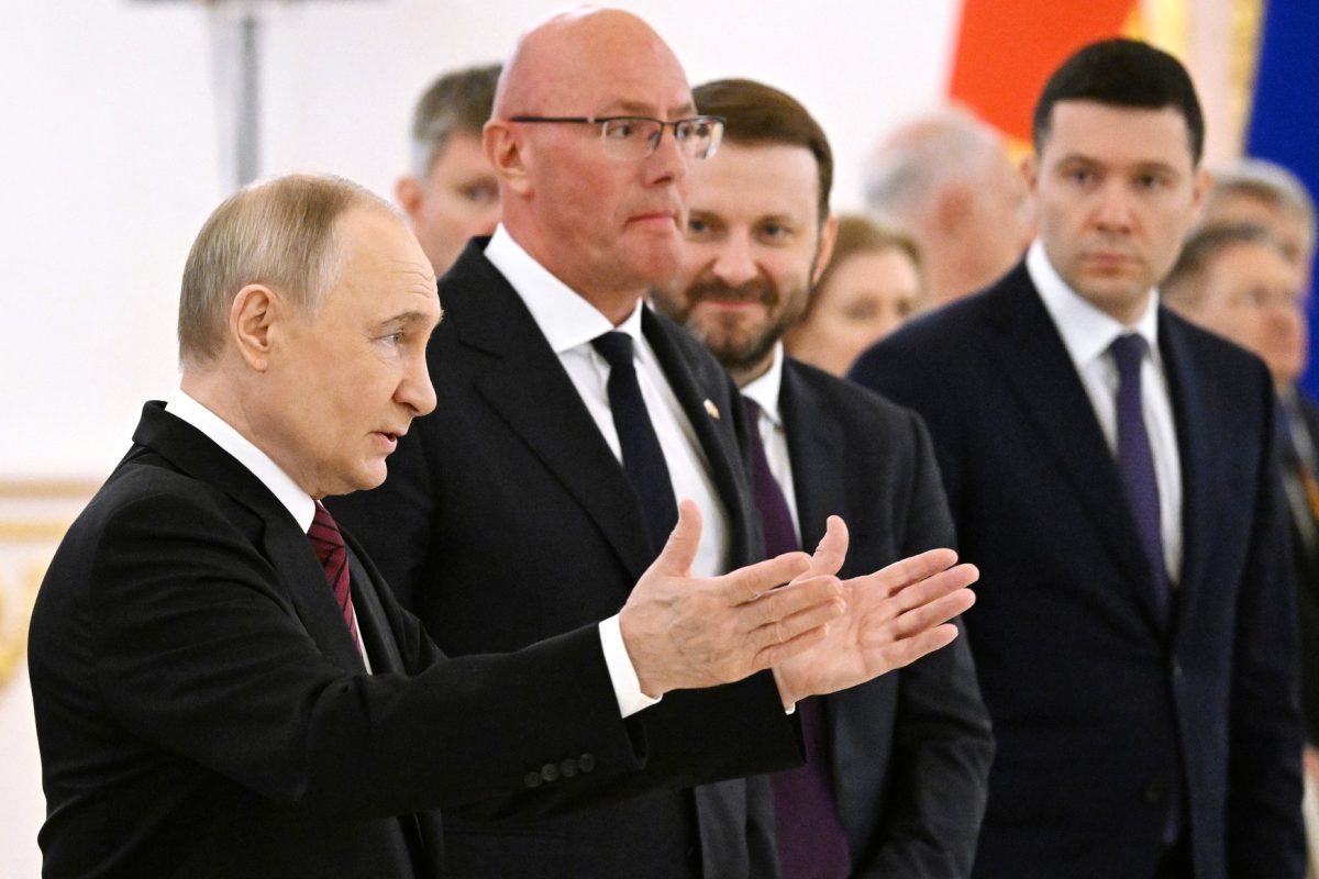 A brit miniszterelnök szerint az oroszok már ész nélkül támadják Kijevet