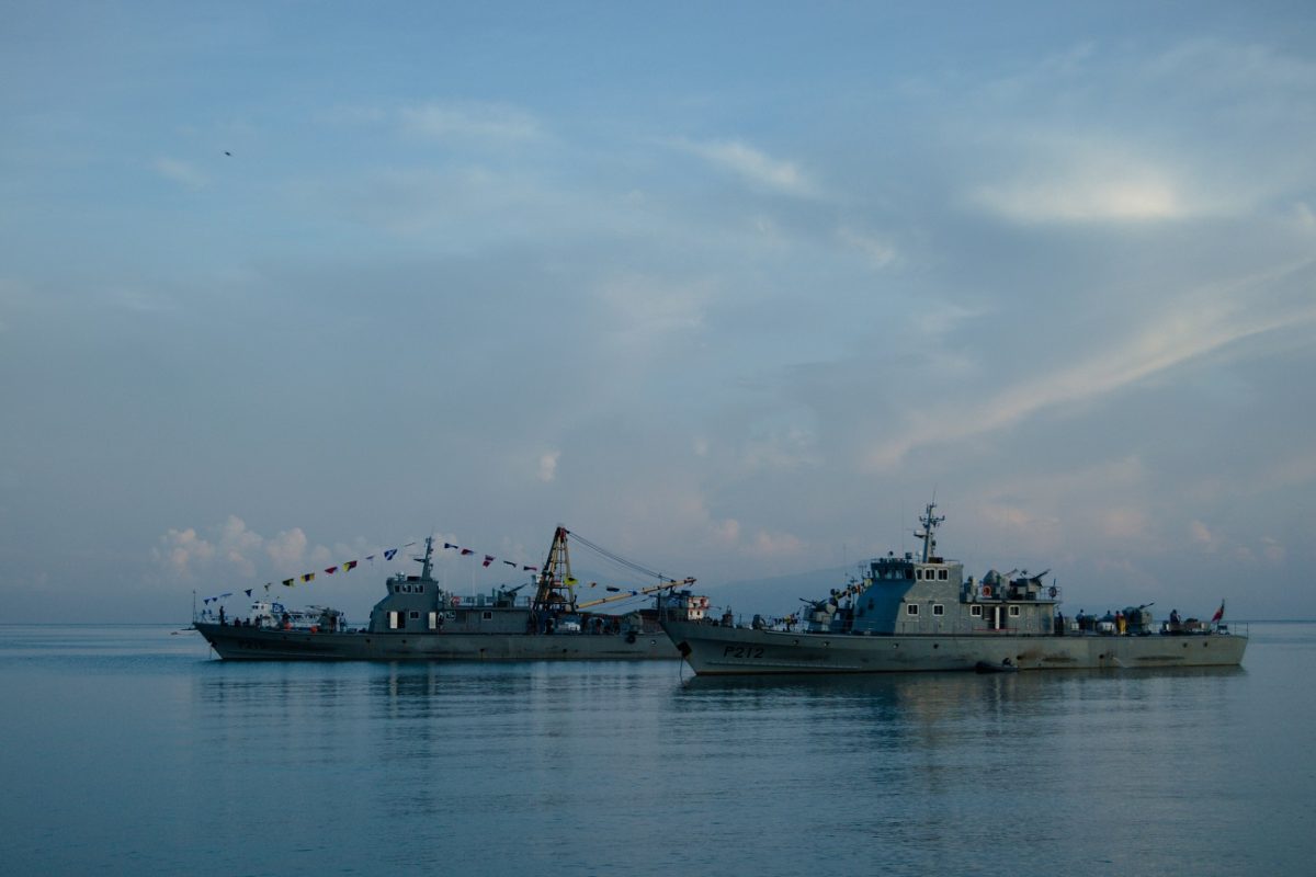 Az Egyesült Államok szövetségese elfogta a kínai haditengerészet egyik hajóját