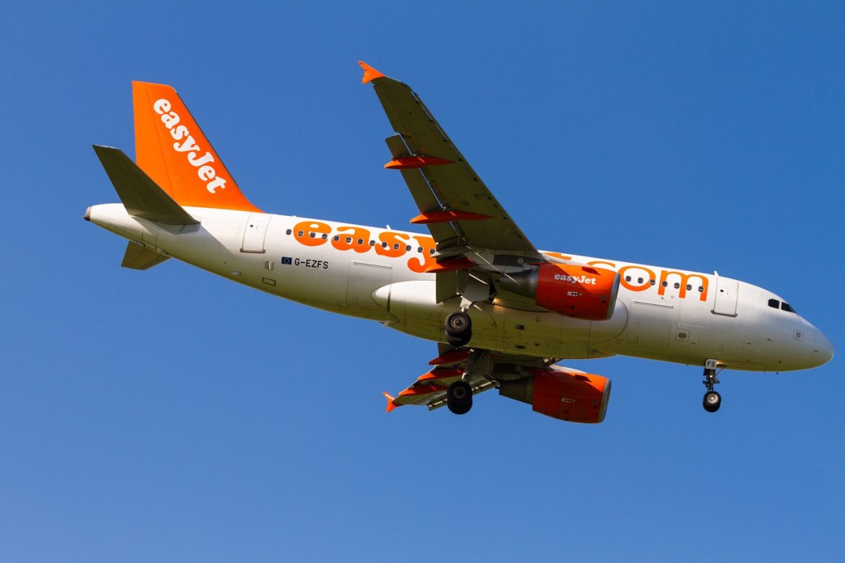 Súlyos vészhelyzet alakult ki az easyJet egyik járatán