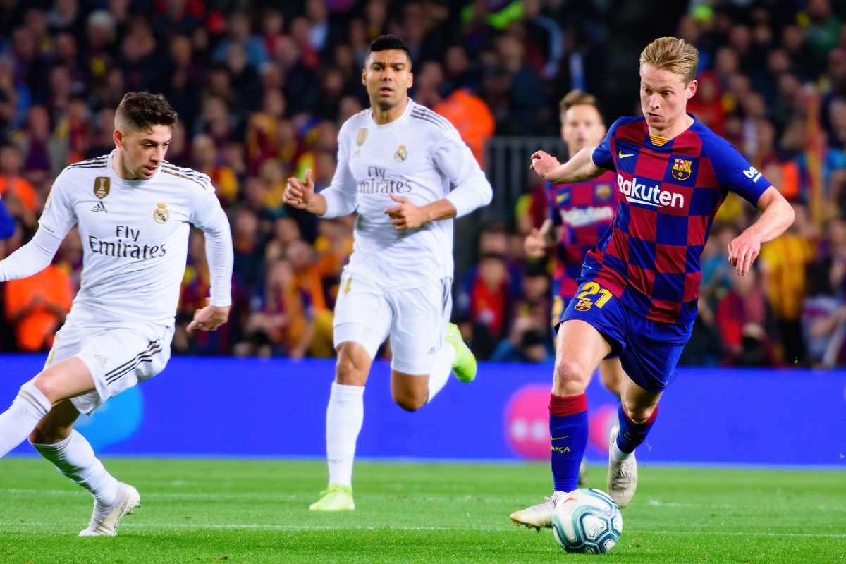 Fordulat állt be Frenkie de Jong ügyében a Barcelonánál