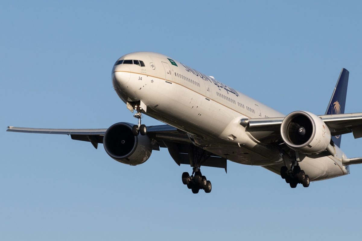 Káosz egy hatalmas utasszállítón – az utas megütötte a légiutas-kísérőt, majd megpróbálta kinyitni a repülő ajtaját