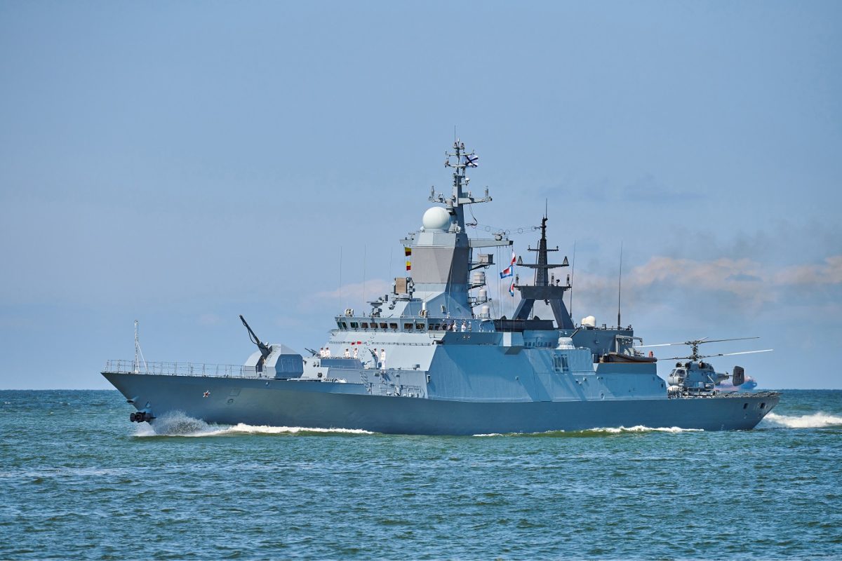 Orosz és kínai hadihajók jelentek meg a Csendes-óceánon