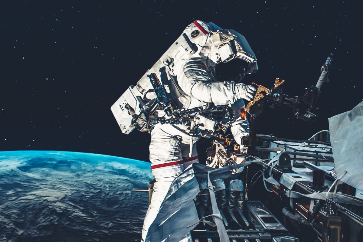 Ez történne a szervezetünkkel, ha űrruha nélkül mennénk ki a világűrbe