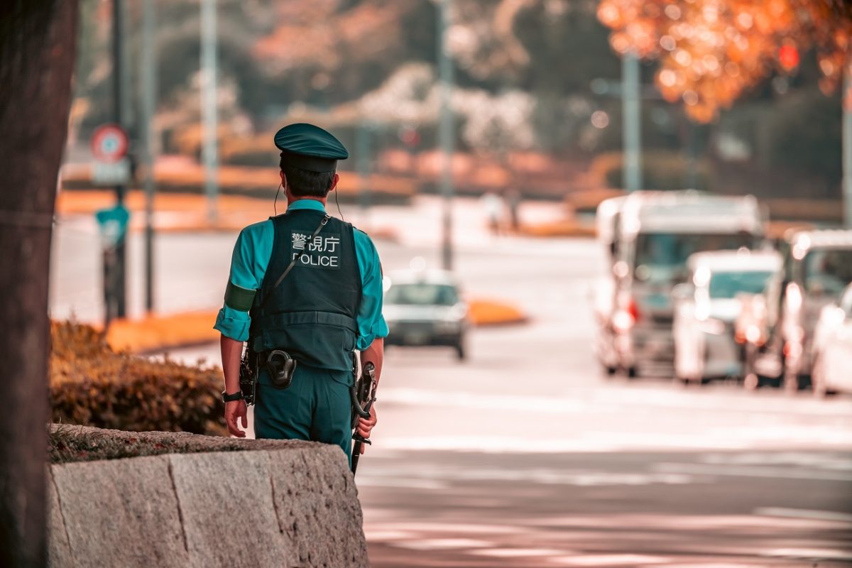 Több mint 30 ezer embernek kell elhagynia otthonát Japánban egy veszélyes helyzet miatt