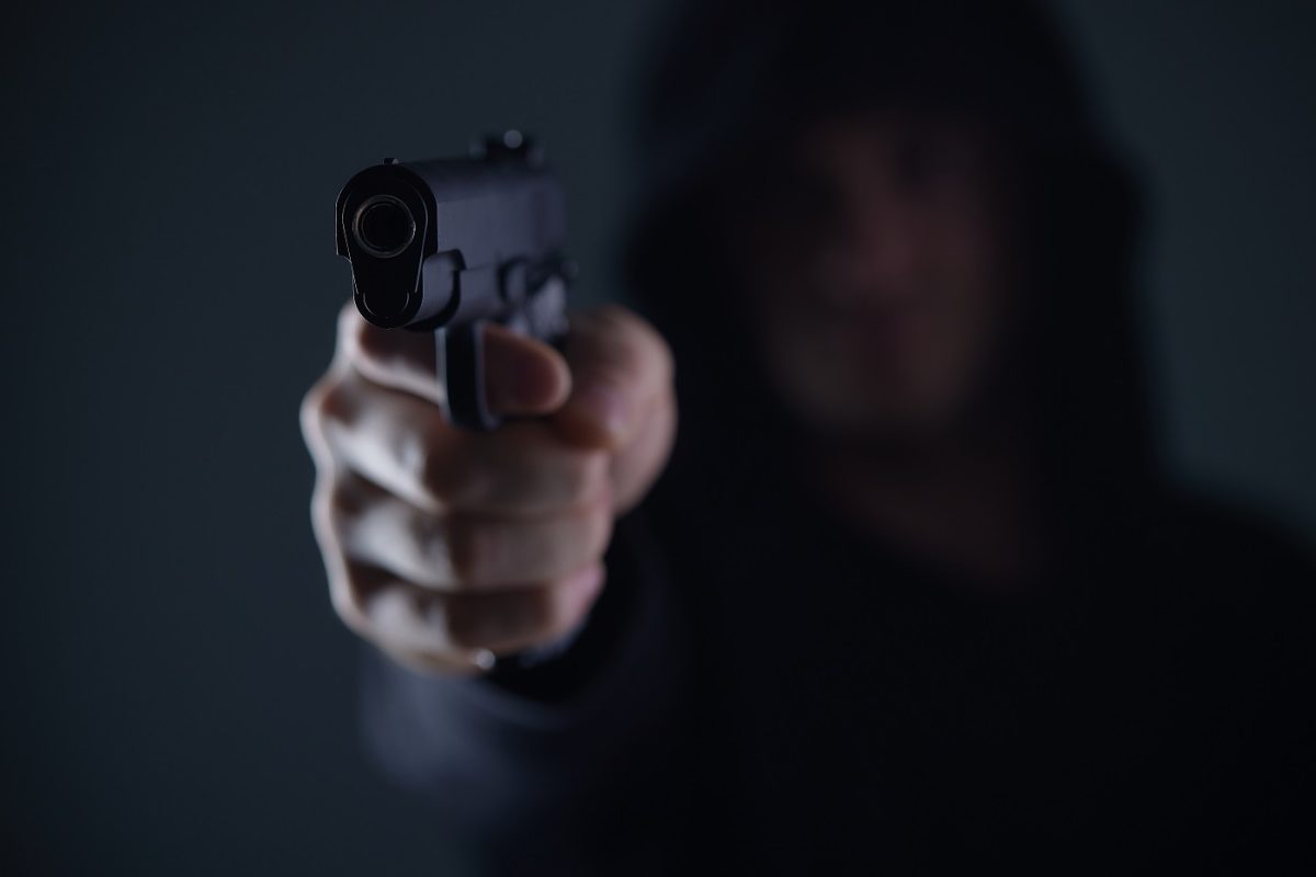 30 év börtönt kapott a hírhedt bérgyilkosnő, akinek besült a fegyvere