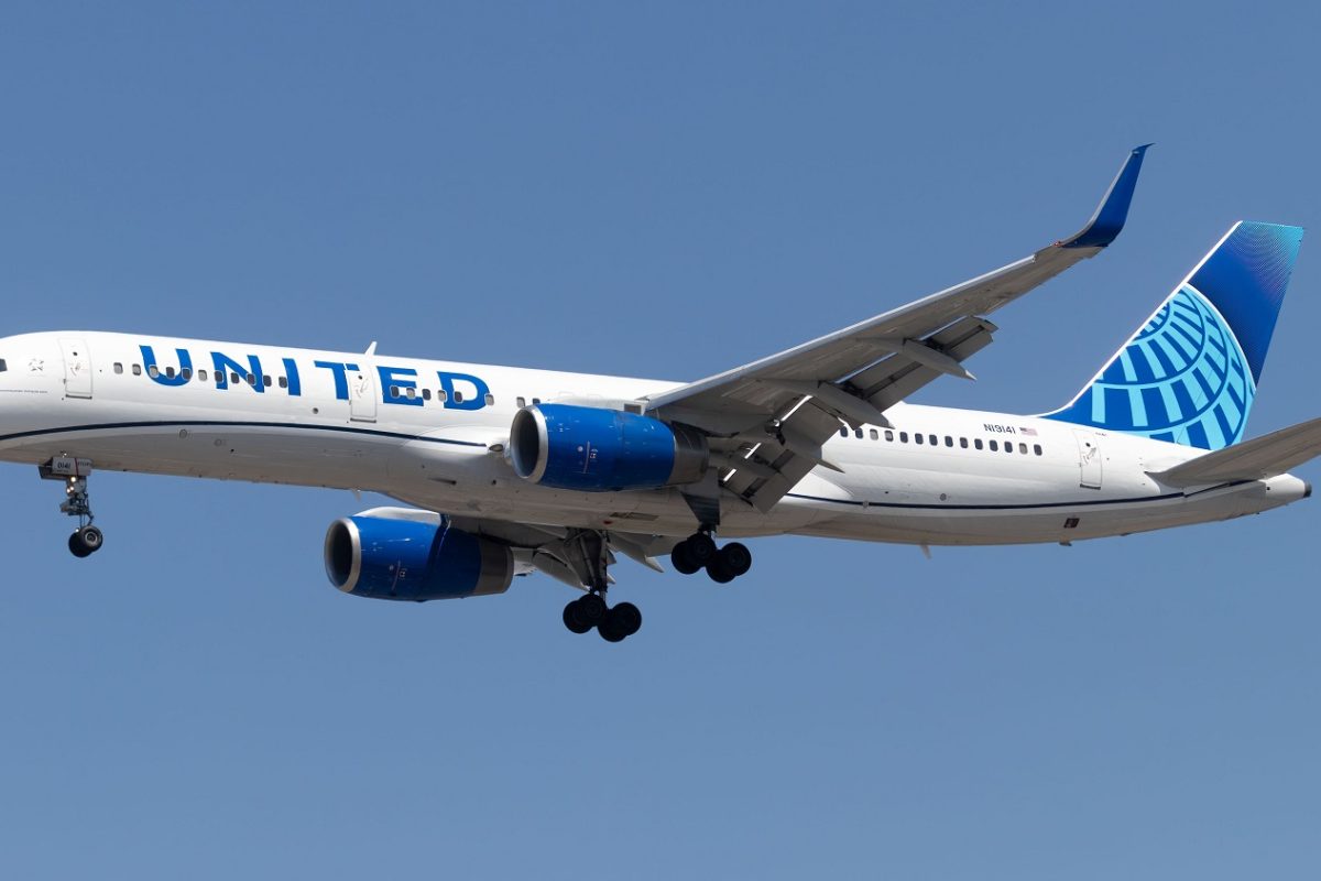 Marihuánát szívott az utasszállító repülőgép mosdójában – törölték miatta a járatot