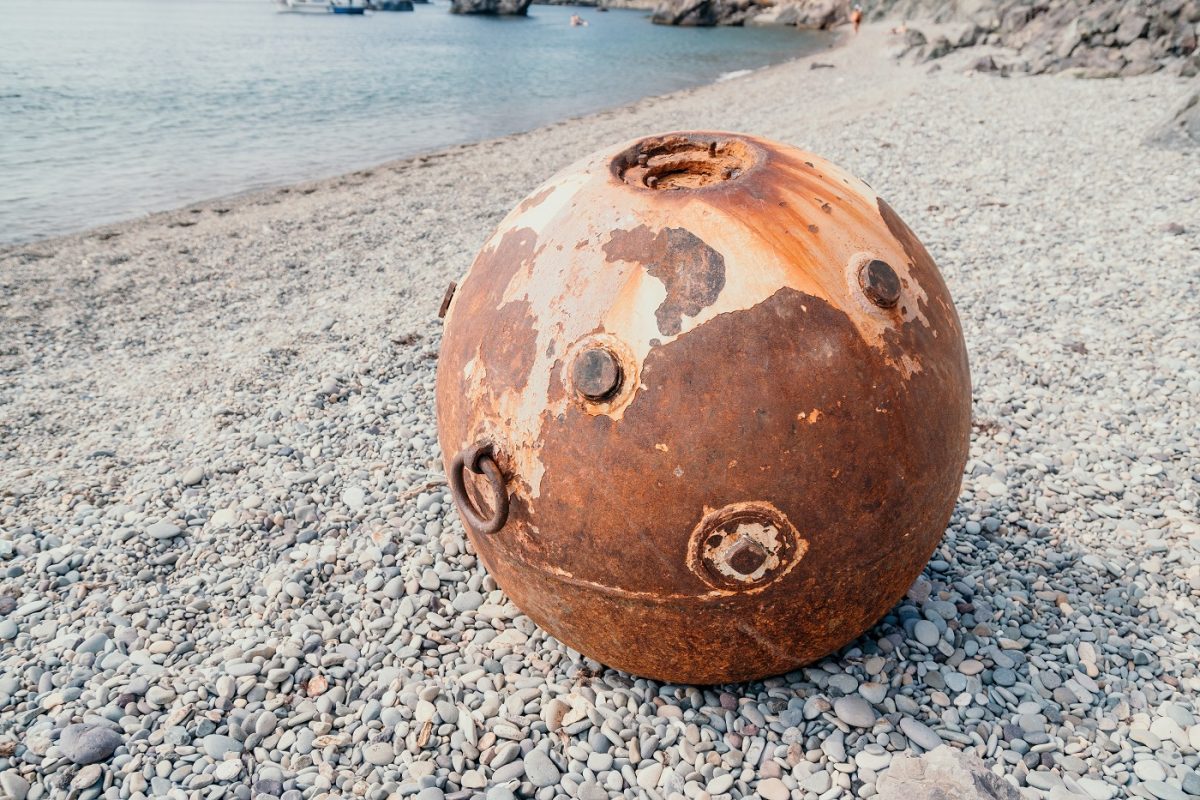 Tengeri akna gyilkolt egy ukrán strandon