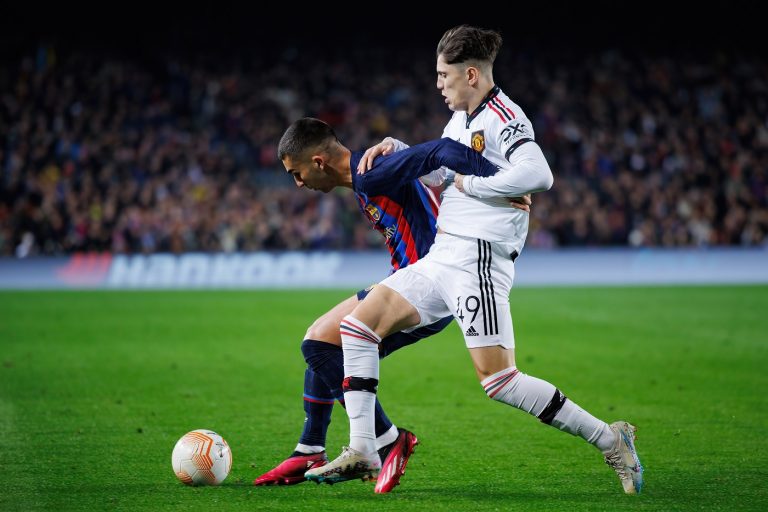 A Manchester United szuper-tehetsége fél lábbal már a Chelsea játékosa