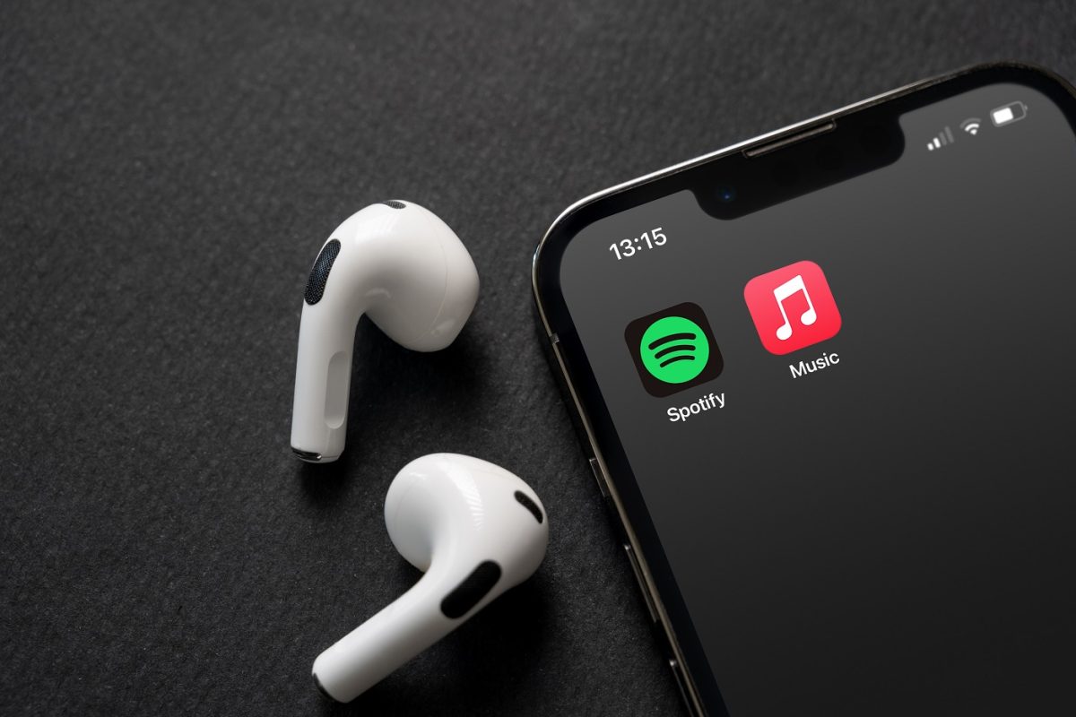 A Spotify enged a kritikáknak, elrejthetővé válik egy idegesítő gomb