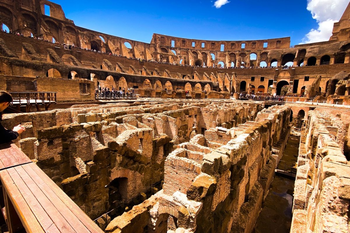 Kiderült, hogyan hunyt el az idegenvezető a római Colosseumnál