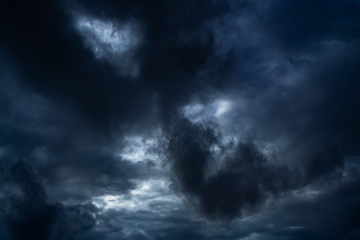 Halálos erejű vihar csapott le a szomszédunkra péntek este, egy 18 éves fiú nem élte túl