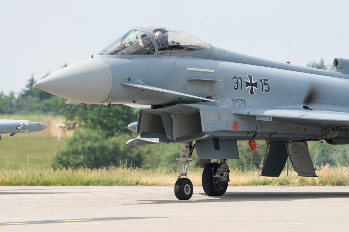 Putyinnak üzenget Németország – vadászgépeket küldtek Lengyelországba